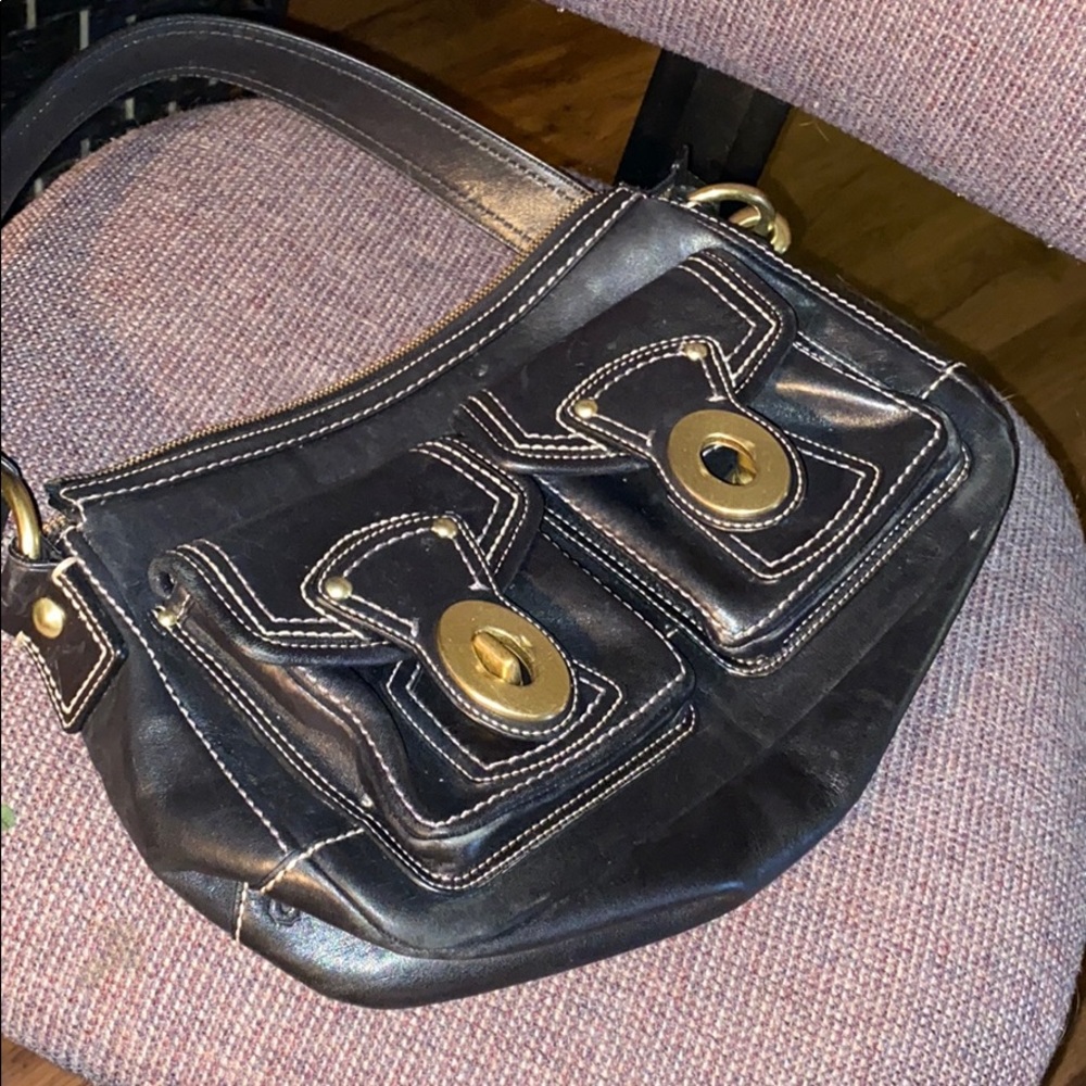Coach purses - Picture 2 of 4